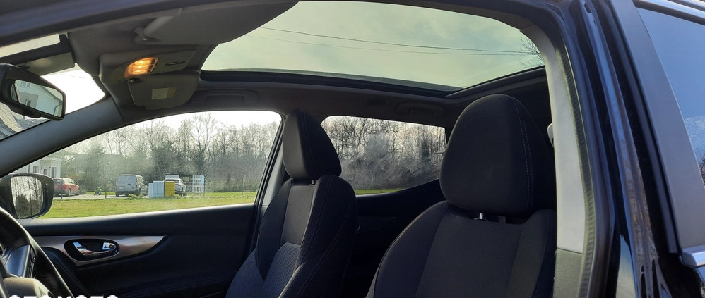 Nissan Qashqai cena 69500 przebieg: 82000, rok produkcji 2018 z Wieliczka małe 79